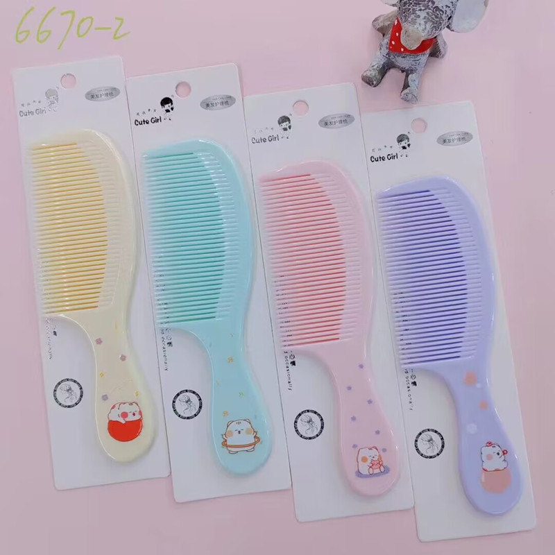 Cartoon cute small shaped comb heat anti-static comb makeup comb comb painted children's comb